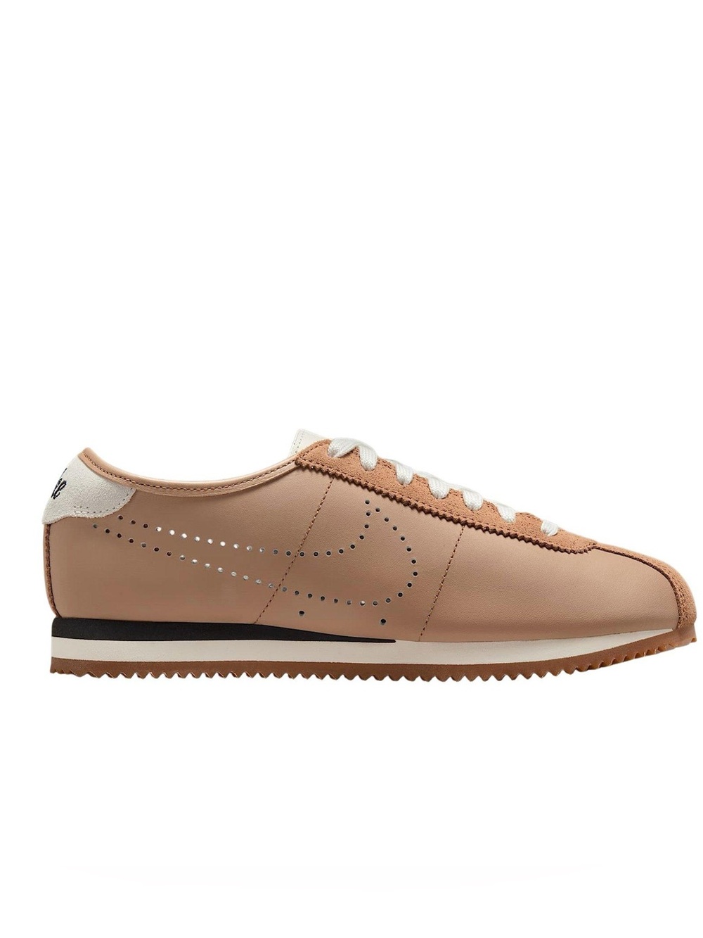 Nike Women’s Cortez Sneaker, size 9